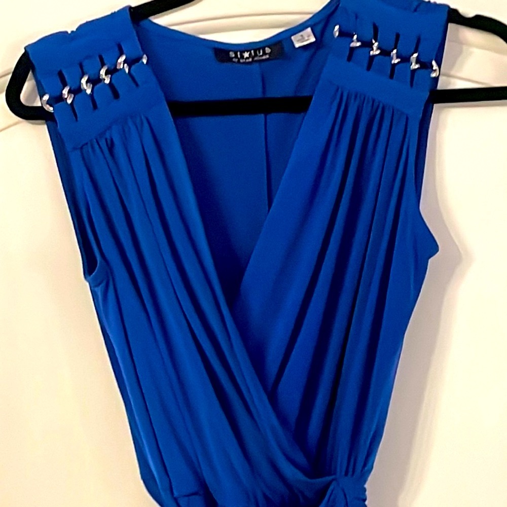 ST⭐️TUS by Star Jones Wrap Dress